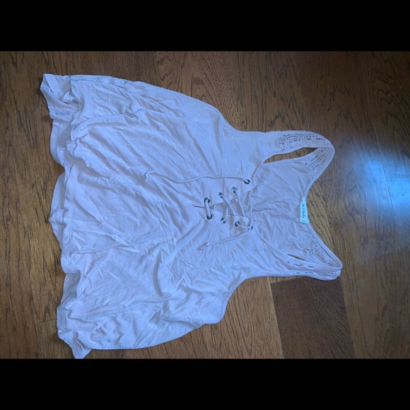 Multiple tank tops - Picture 1 of 8